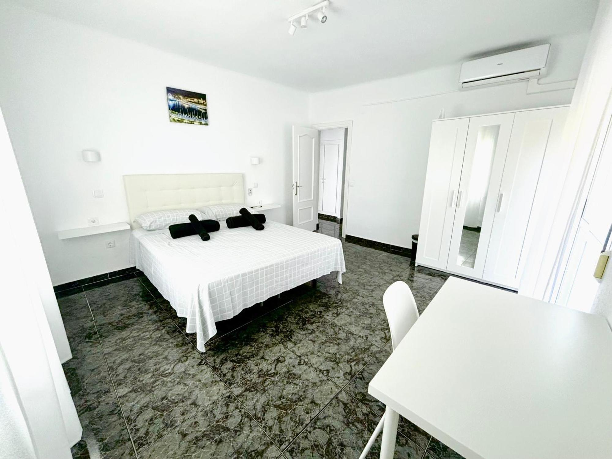 Aperol Apartment Malaga Exterior photo